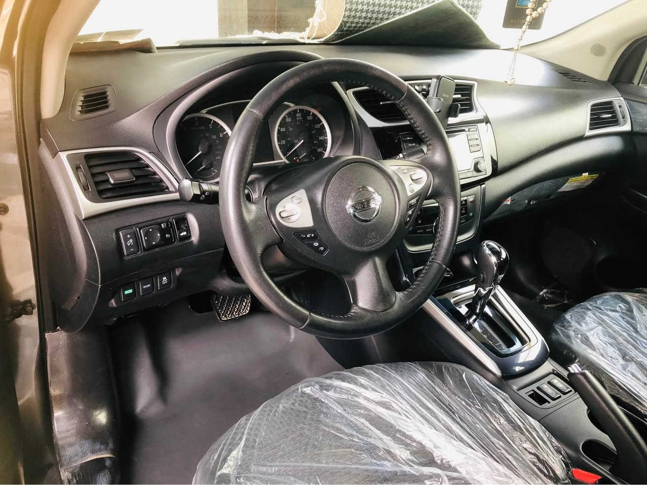 نيسان سينترا
موديل 2018 SR
ميدنايت 
ناوي كاربون فايبه ر
كوشن هيته ر  تبريد لمس  لايت ليد و عه ده سه
سماعه ي بوس
رادار و ئوتو بريك
48 مايل رويشتوه هه موو گياني به شه رت 
سيرڤسي  رون و هايدروليكي بو كراوه 
گير و مه كينه تبريد و ته قه و ره قه ي به شه رت
سنه وي و ره قه م تا 2029  تازه يه
0️⃣7️⃣7️⃣0️⃣0️⃣2️⃣0️⃣1️⃣3️⃣1️⃣4️⃣ كالار, السليمانية
