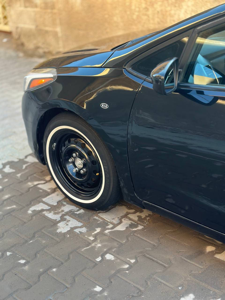 فورتي امريكي 2018 ( مراوس ب٢٠١٩ ابيض )سونار وحادثها موجود حادثها بأمريكا جاملغ امامي ايسر بدون داخل ايرباك سليم بالعراق صار بيها صبغ بنيد وجاملغ خلفي يعني ( ٣ قطع صبغ وشبرين بالباب 📍) لا داخل ولا شاصي ماشيه ١٢٠ كير كفاله مكيه كفاله دوش تبريد تدفئه حداديه تخم تاير دوشمه هزه جديده باسمي . بيع او مراوس  @إشارة #ادمن


**إذا كنت صاحب هذا الإعلان وتريد حذفه لأي سبب، رجاءا أرسل رسالة إلى الدعم الفني**