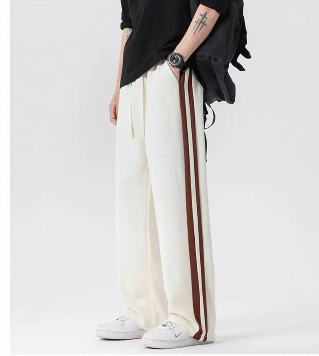 بجامه صيني كوالتي عالي 

 الدرزن 12 قطعة 96 ألف 
الجوزي يجي اكثر بلدرزن 

🧧خامه قطن// طول 100🧧

   القياسات ___ M__ 4XL___ جمله فقط


**إذا كنت صاحب هذا الإعلان وتريد حذفه لأي سبب، رجاءا أرسل رسالة إلى الدعم الفني**