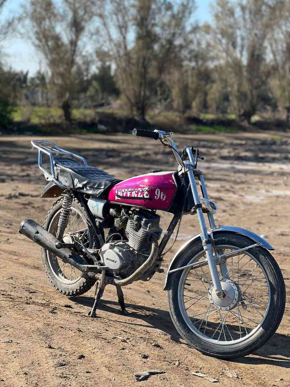 نامه  أنتنس موديل 21محركها ما مفتوح
للبيع أو مراوس حسب القناعه 
سعرها خاص أو تصال ***********
