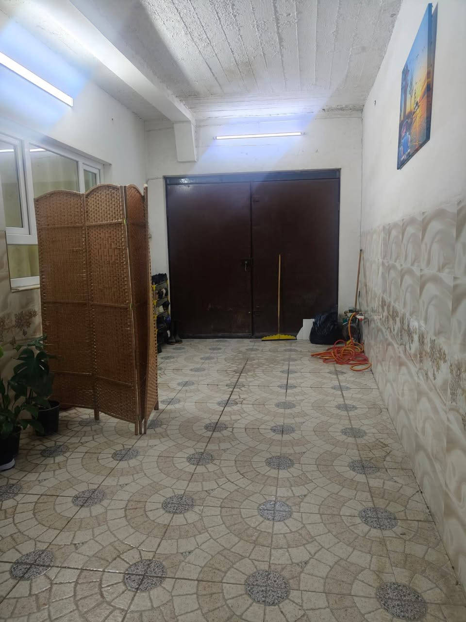 دار للبيـــع
 العنوان كراج شمال قرب جامع الحنش 
المساحة 126 واجهه 6.5
طابق واحد 3 غرف نوم وهول واستقبال ومطبخ وصحيات

للاستفسار مراسلة الصفحه  

عدكم عقارات تحبون تعرضوها 
ارسل التفاصيل عالخاص وتدللون


**إذا كنت صاحب هذا الإعلان وتريد حذفه لأي سبب، رجاءا أرسل رسالة إلى الدعم الفني**