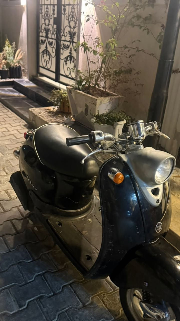 دراجة كلاسك 60دراجة كلشش حلوة دراجة خير من الله كلشي بيه شغال هندر نكرة سلف بكل وقت  مابيه كل نقص دراجة تاخذه ربع دينار مذب عليه  مرواس او بيع سعره 300بيه مجال موشراي يرحم ولديكم لاتكسرون بحلال عالم شراي يتصل متواجد اي وقت رقمي*********** متواجد اي وقت وتساب فقط
