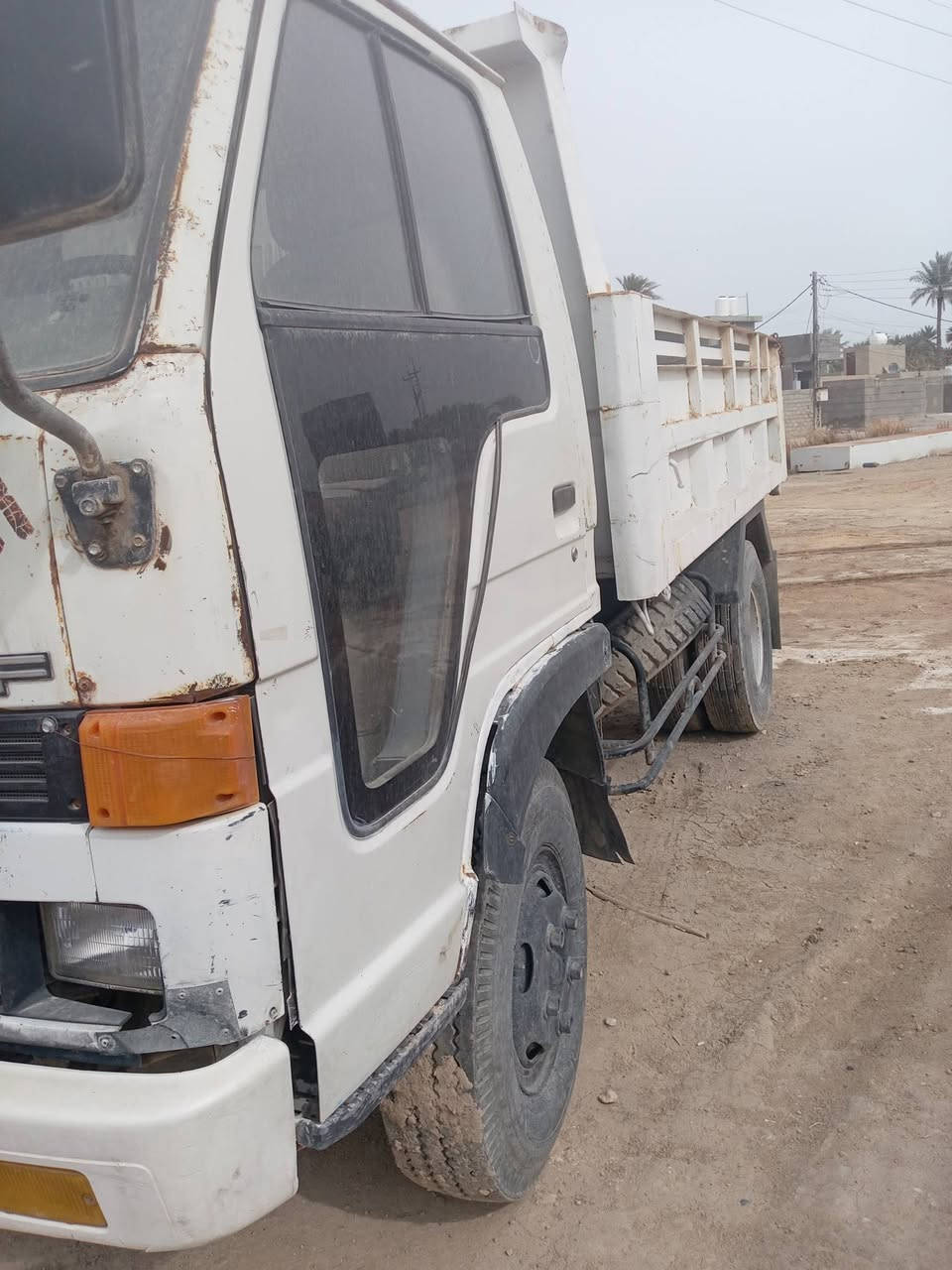 كنتر كلاب ازوزا للبيع سياره نظيفه جاهزه للشغل مكلف بالنشر المكان كربلاء الحسينيه رقم الهاتف *********** ***********
