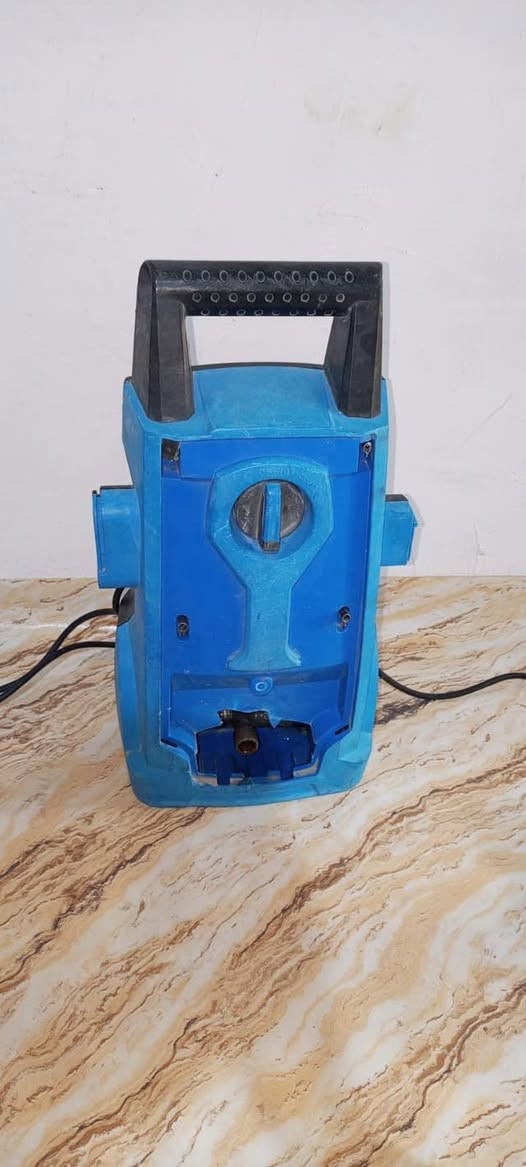 السلام عليكم ماطور غسل نوعيه تام شغاله فحص سعر الوحده ٣٠ مكاني القبله حي القائم الشراي يتصل متوفر واتساب ***********
