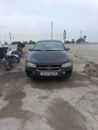 اوميغا • ١٩٩٥ • اوتوماتيك