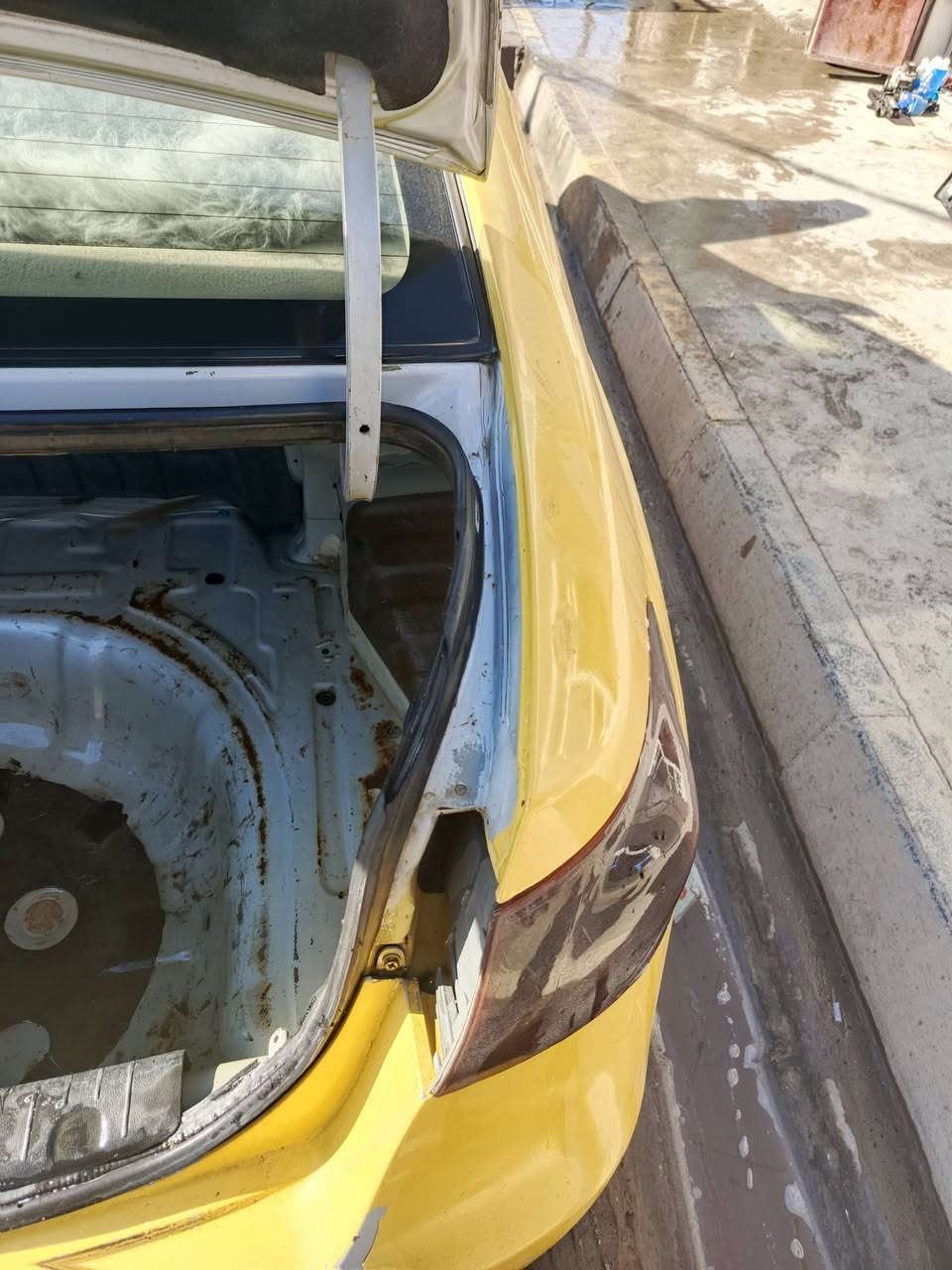 البيع النتره 2011 خليجي مكينة 1600 رقم ديالى جديد بسمي مصفرة  مكينة كير جدد  منظومة تبريد جديدة  تخم  تاير جديد صدر مامي نص عمر صدر خلفي جديد السعر 92 مكان السيارة اديالى بعقوبة ***********
