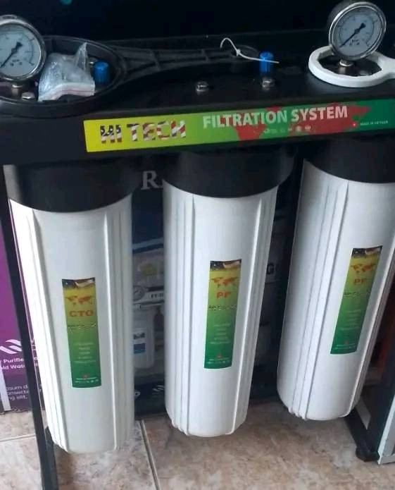 تم نصب فلتر ثلاث مراحل رئيس للشقة 
ضد الاملاح وكلور وروائح 
صالح للطبخ100%100
نعمل جميع انواع فلاترداخليه


**إذا كنت صاحب هذا الإعلان وتريد حذفه لأي سبب، رجاءا أرسل رسالة إلى الدعم الفني**