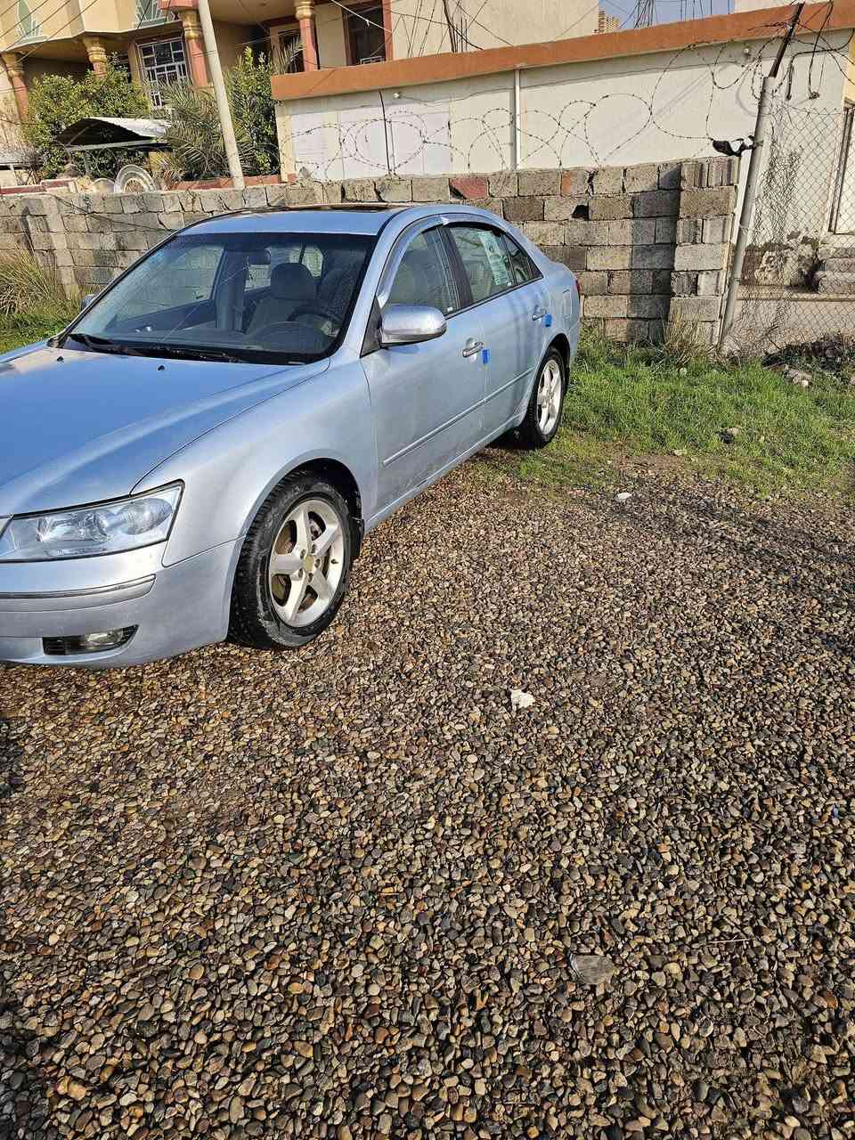 للبيع سوناتا 2008 سته سلندر بيها صبغ بدون دواخل سياره حلوه رقم بغداد السعر 90 ورقه مكان السياره ديالى خان بني سعد/ ***********
