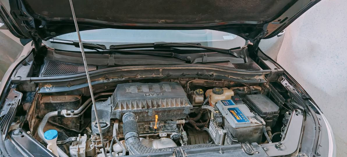 Mg zs 2023
زەمانی 3 سالی گیڕ و مەکینە و کارەبای
43.000 ڕۆشتوە
بێ بۆیاخە
3 پەلەی هەیە پەیوەستی بە (pdr) هەیە
نرخی 115$ معامەلەیەکی برایانە
بۆ پەیوەندی ***********
مکینه 1.5چوار بستۆن محسن مواصفات كۆنفۈرد 
مواصفات خلیجی،به صمه، بریک بصمه، ئۆتۈ هۆلد، لایت زینۈن، ویلکپ ۱۷، ئیشاره تی سەر ئاوينه، شاشه و کامیرا، حساسات، تبرید مرکزی، تولی صقف، تحديد 
سرعه، ئەی بی ئیس، ئیرباگ، قوە حصان ۱۱۸.
 شوین سلیمانی
