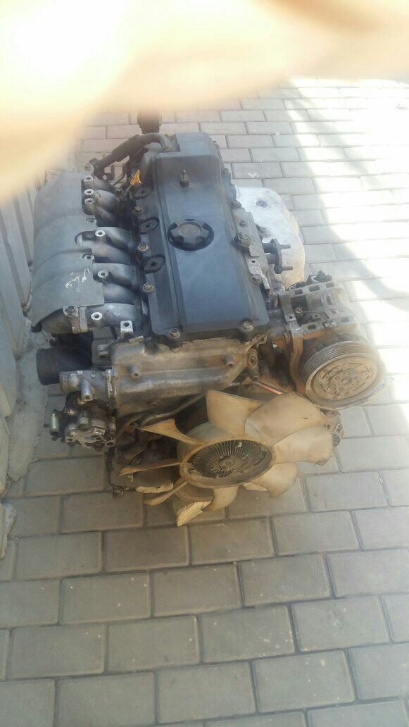 مكينه نيسان اورفان ناصيه كاز 3000 مع الكير وكامل التفرعات  المكينه بيه يطغ الاتصال***********
