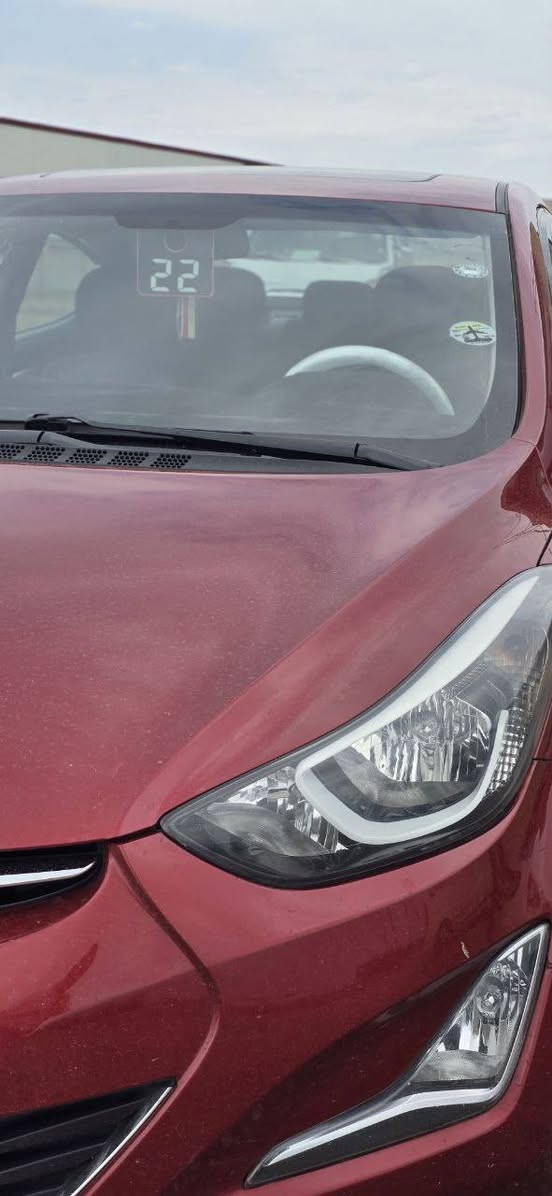 ELANTRA  2016 وارد امريكي
فول 1/1

بصمة دخول ذكي

بصمة تشغيل

صندوق بصمة

فتحة سقف 

تحكم استيرن جهتين

مثبت سرعة

مانع انزلاق 

مكينة وكير وحدادية شرط

تخم تاير جديد

تبريد تدفئة شرط

وايرمنية شركة ماملعوب بيها

   لايت زنون 

مقاعد تسخين

شاشة اندرويد سماعات اصلي 

الداخل مغلف لون ماروني جلد وشامواه

(((محرك 18دوش))) 

السيارة ماشية 144 حقيقي

 السيارة كلها كود واحد كلين تايتل 

بيها فقط صبغ بدوسة 

وبيها رصعة بالباب صغيرة 

سيارة اربيل باسمي سنوية  2028 شرط تحويل

وبيها كابون بانزين

 مكان السيارة الموصل حي عدن 

السعر السعر135$ وبي مجال 

للتواصل على الرقم فقط 

***********
