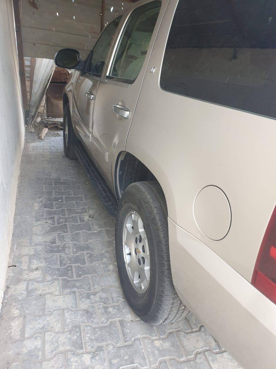 السلام عليكم
تاهو ادوات ٢٠٠٨ خليجي مكفول ماعدا الطخه بالبنيد السعر ١٠٠ ورقه وبيه مجال مكان البصرة   ***********
