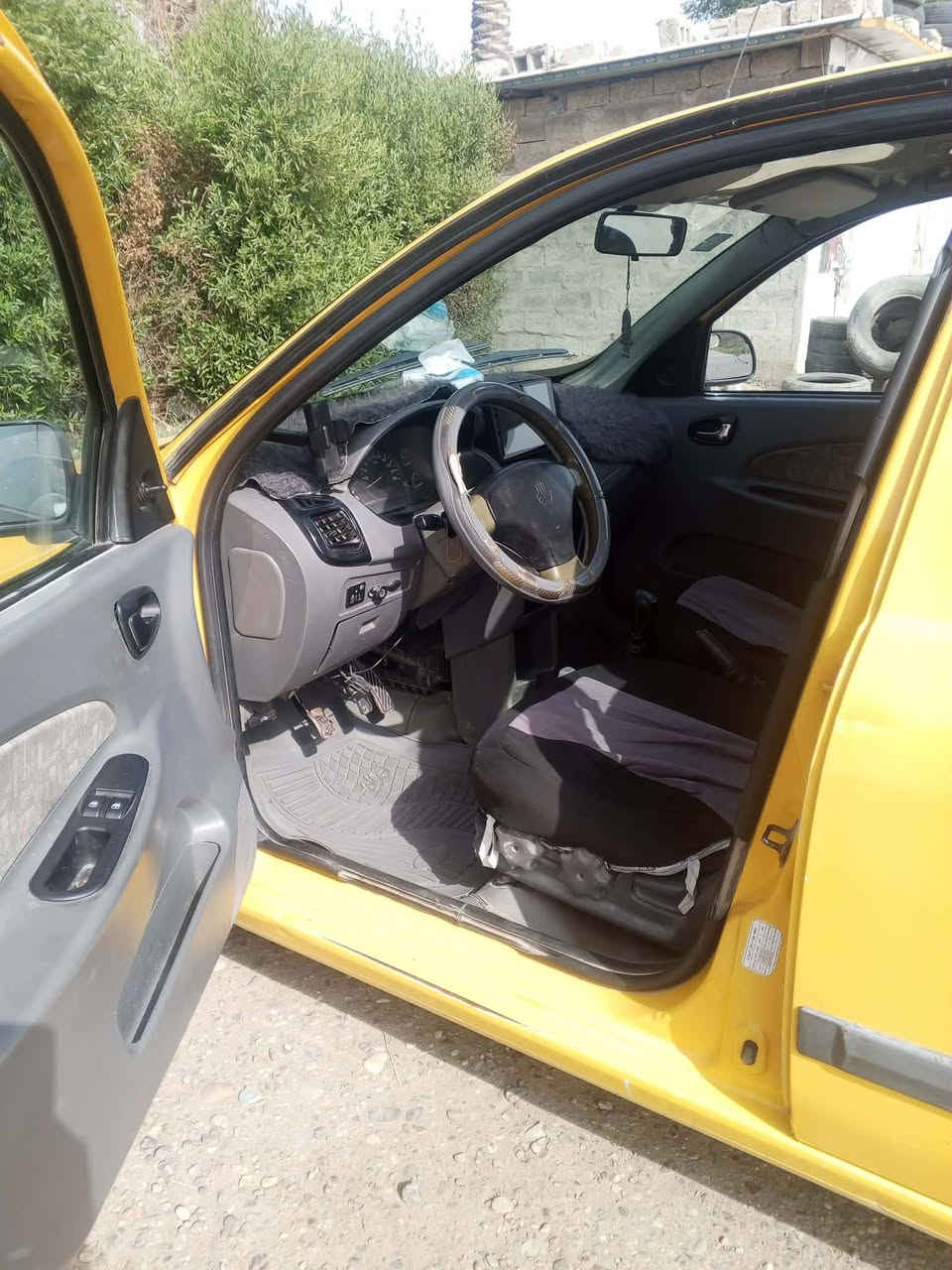 السلام عليكم اخوان طيبه للبيع 2016سنويه بأسمي كهربائيات جاهزه محرك خير من الله بيها ضربه بل جاملق ومصلحه ع بارد والباقي ع البلاد مكاني بغداد 17سويب السعر 35وبيها مجال
***********
