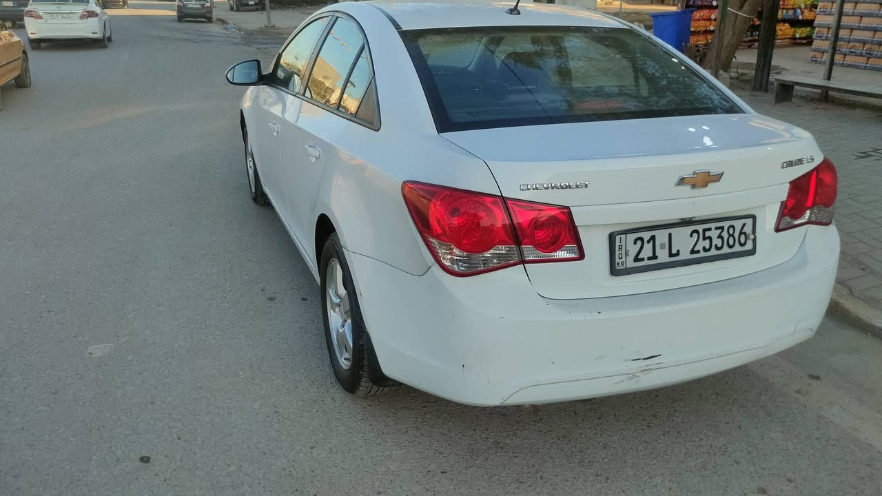 كروز 12خليجية محرك ١٦٠٠  مكفول اقتصادية جدا بصرف البنزين سليماني باسمي صدر امامي خلفي تايرات دسكات باتري كلها جديد السعر ٧٣ ومجال بسيط مكاني بغداد رقمي *********** واتس اب موجود
