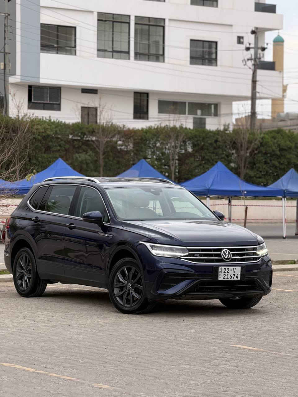 Volkswagen Tiguan SE 2023 -4MOTION
فولكسفاغن تيكوان دبل إكسل 

موديل :2023
الصنف :SE
سعة المحرك :  4 سلندر 2.00cc turbo 
الوارد :  أمريكي 
رقم الشاصي: 
اللون الخارجي : نيلي 
اللون الداخلي : كريمي 
قراءة العداد : 29300 الف مايل
الرقم : أربيل 

المواصفات 
- دبل اكسل
- كيج إلكترونية 
- شاشه كبيره
-رادار أمامي  خلفي وتحديد مسار وقياده ذاتيه 
-رادارات المراية 
-وايرلس جارج 
-بصمه وتشغيل عن بعد 
- مقاعد مدفئه
-  تبريد خلفي وامامي( 8 مخارج للتبريد) 
- نظام carplay  Android Auto 
-  شاشة وسطية
-  نظام النقطة العمياء 
-  هاند بريك بصمة + اوتوو ستارت 
- نظام توقف تلقائي عند الرجوع
 -  كاميرة خلفية بدقة عالية 
 -  نوع المقاعد: كهربائي - جلد - تدفئة 
 -  أكياس هوائية: 10 
-  المصابيح:  زينون - إضاءة ليد- ليزر

الملاحظة:السيارة بدون صبغ بدون تعديل بدون داخل فقط دعامية امامية صبغ  ارباك بردة وسترين سستم 
رقم التلفون ***********-***********

