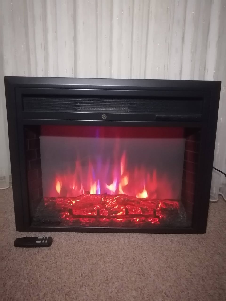 هيتر و مروحه فان + نشره... تحكم دكم و ريمونت نظام سبلت اوتو قياس الحراره 35 درجه طول 75سم  ارتفاع 55 سم إطار معدن واجه زجاجي وزن ثقيل سعر 100 الف موجود عدد للحجز خاص او اتصال ***********
