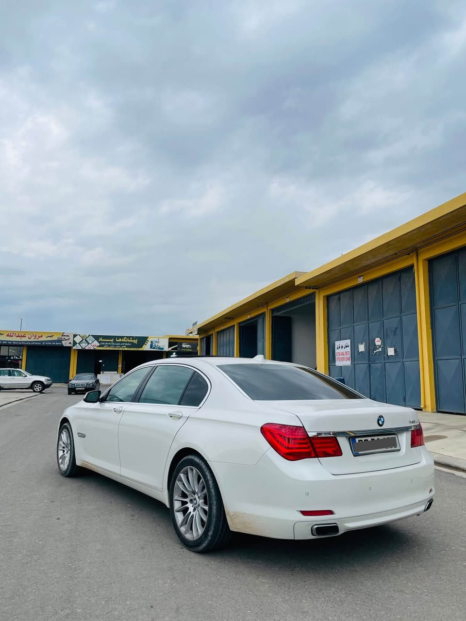 موديل ٢٠١٢
مكينه ٦ پستن و توربو
بئ دعم صقفو حيزام شرت
ئك دينار مه سره ف تئدا نينه
٨٠ هزار غورامه يئل سه ر ٠٧٥٠/٧٤٤/٧٦/٢٩
منفيست باشماغ
صعر ١٢٥ ومجال
دهوك 
*********** دهوك, العراق
