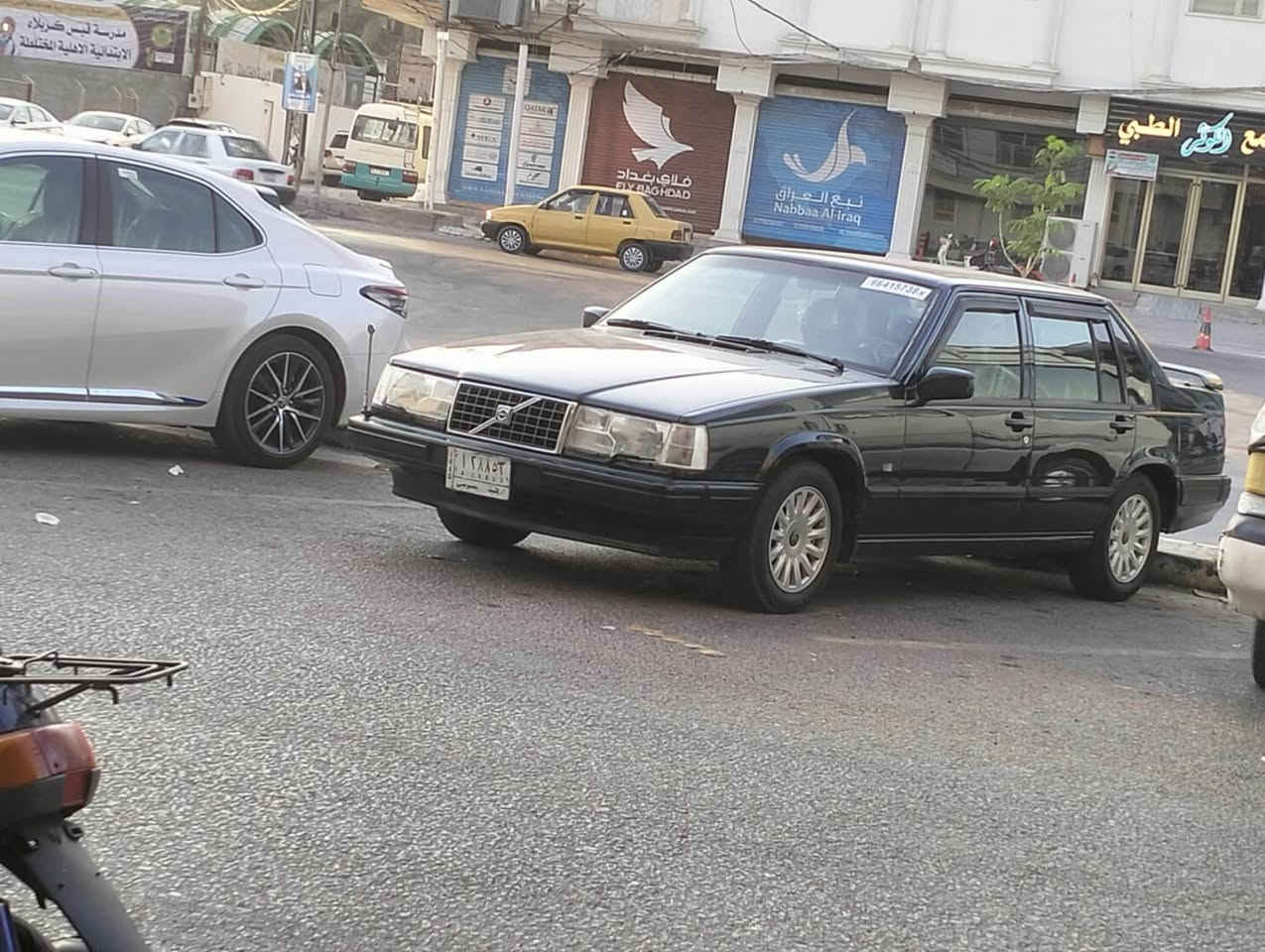 سلام عليكم 
فالفو 940 موديل 91 للبيع 
جاهزة محرك كير مكفول 
تبريد ثلج 
ويل 99  سبايدر شباك مربعات 
اريل كهرباء 
كشنات جلد كهرباء 
بيهة منظومة غاز 
للاستفسار ***********
رقم انكليزي با اسمي هزة جديدة
