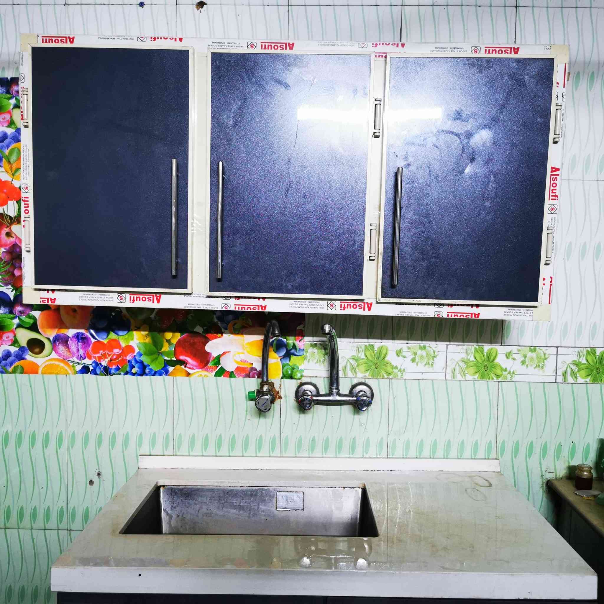 السلام عليكم
سنك مرمر والحوض استل مع ملحق للبيع السعر 175 الف مكان الاعظمية
***********
