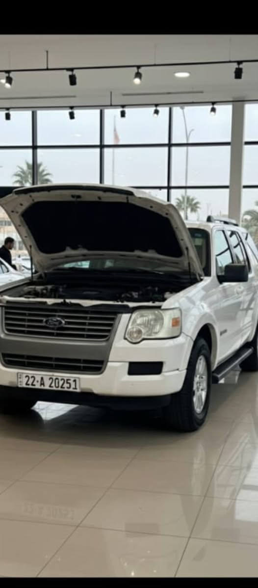 رقم اربيل دولي هزه وسنويه جديد لل 29شرط تحويل محرك ٦سلندر كير اوتوماتيك شرط المحرك والكير جديد سياره كلين مكفوله كفاله عامه من الصبغ والضربه 5راكب فرويل سياره جديده وضع الشركه العنوان البصره الزبير /رقم الهاتف***********
