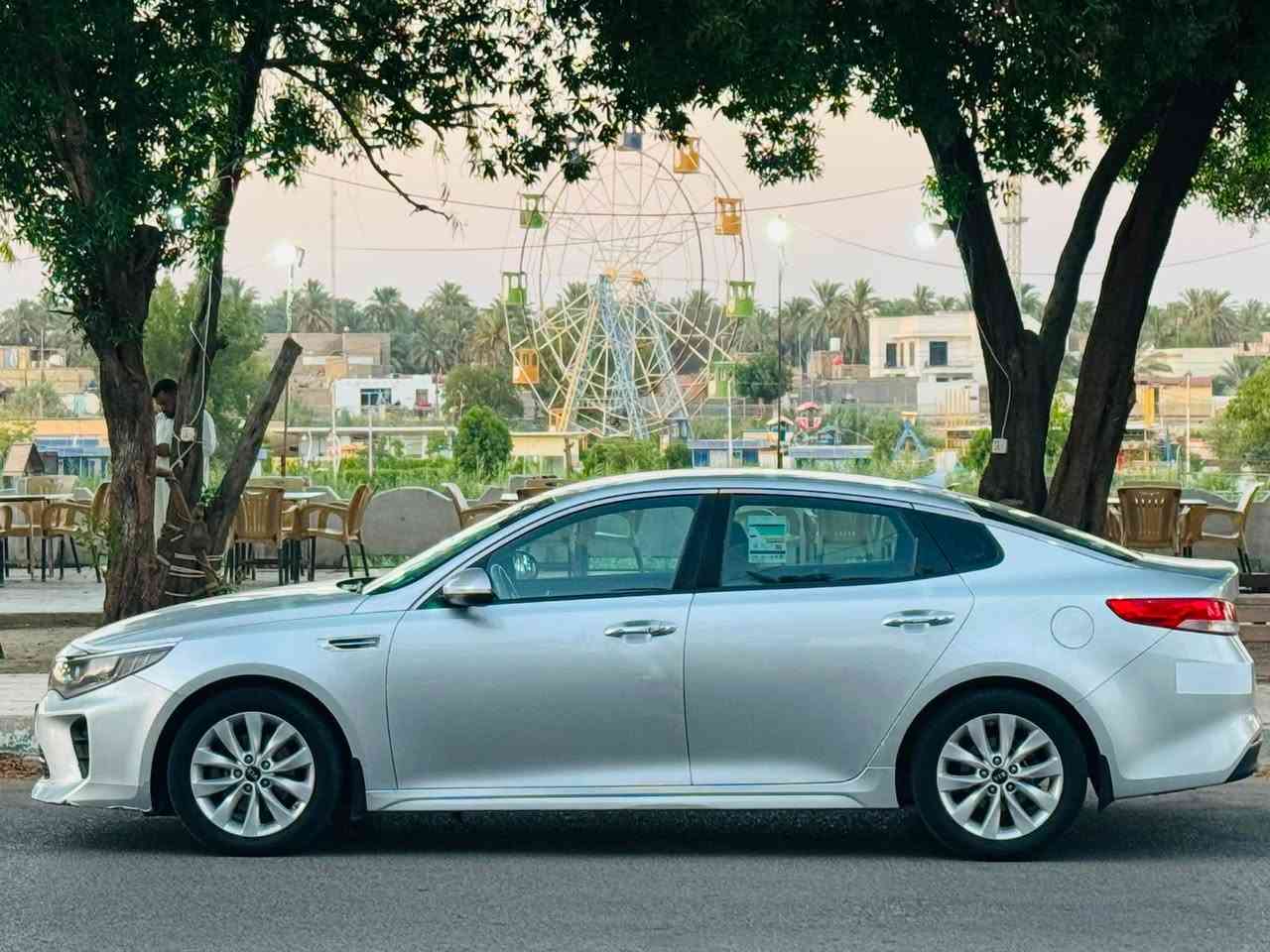 السلام وعليكم كيا اوبتيما 2016كلين بيها فقط بنيد والباقي كفاله عامه فول مواصفات رقم بابل دولي بسمي تحويل مباشر سياره جاهزه كير مكينه حداديه تبريد فول بصمه 2400 تبريد قطعتين السياره بيهه هواي مواصفات المكان السماوه المركز
السعر 119 وبيهه مجال 
للاستفسار ***********
