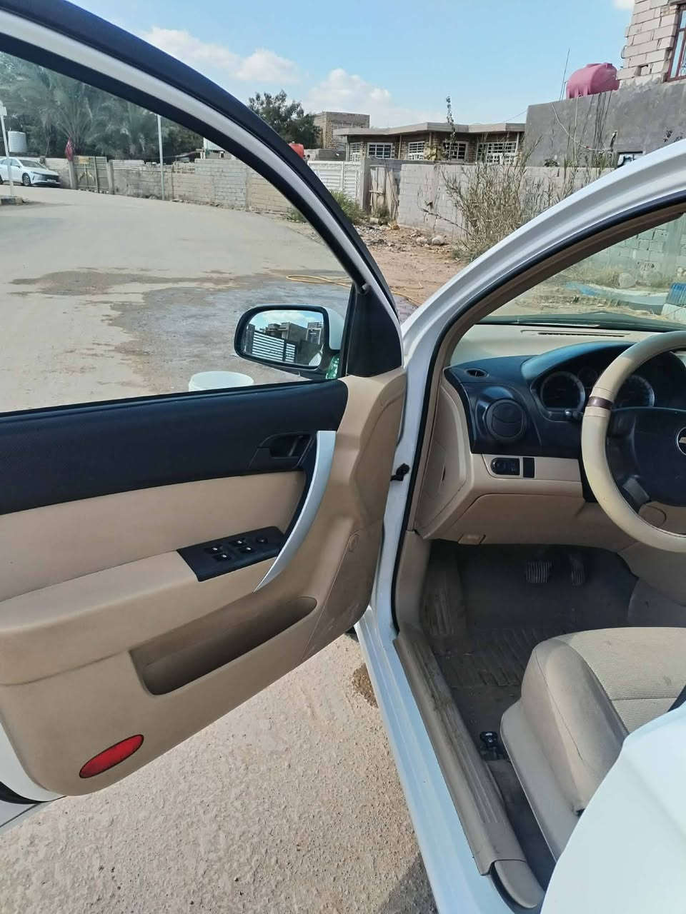 السلام عليكم افيو 2011 الشركة العامه رقم بغداد مداور ثاني
 السعر 78 وبيه مجال بسيط

 الاستفسار ***********
***********

(ملاحظة سونار موجود الشراي يتصل)
