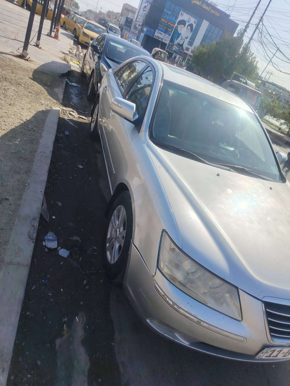 مراوس ب سوناتا وفود
 او ٩ او ١٠ بغداد ابيض  ٢٤٠٠
سوناتا ٩ خليجي محرك ٢٤٠٠ كير محرك كفاله تدفءه تبريد شغال صدر امامي خلفي جديد فتحه تحكمات جهتين اشاير ب المري داخل عسلي *********** مكاني بغداد بيها ٣ قطع صبغ اثر اشخوط
