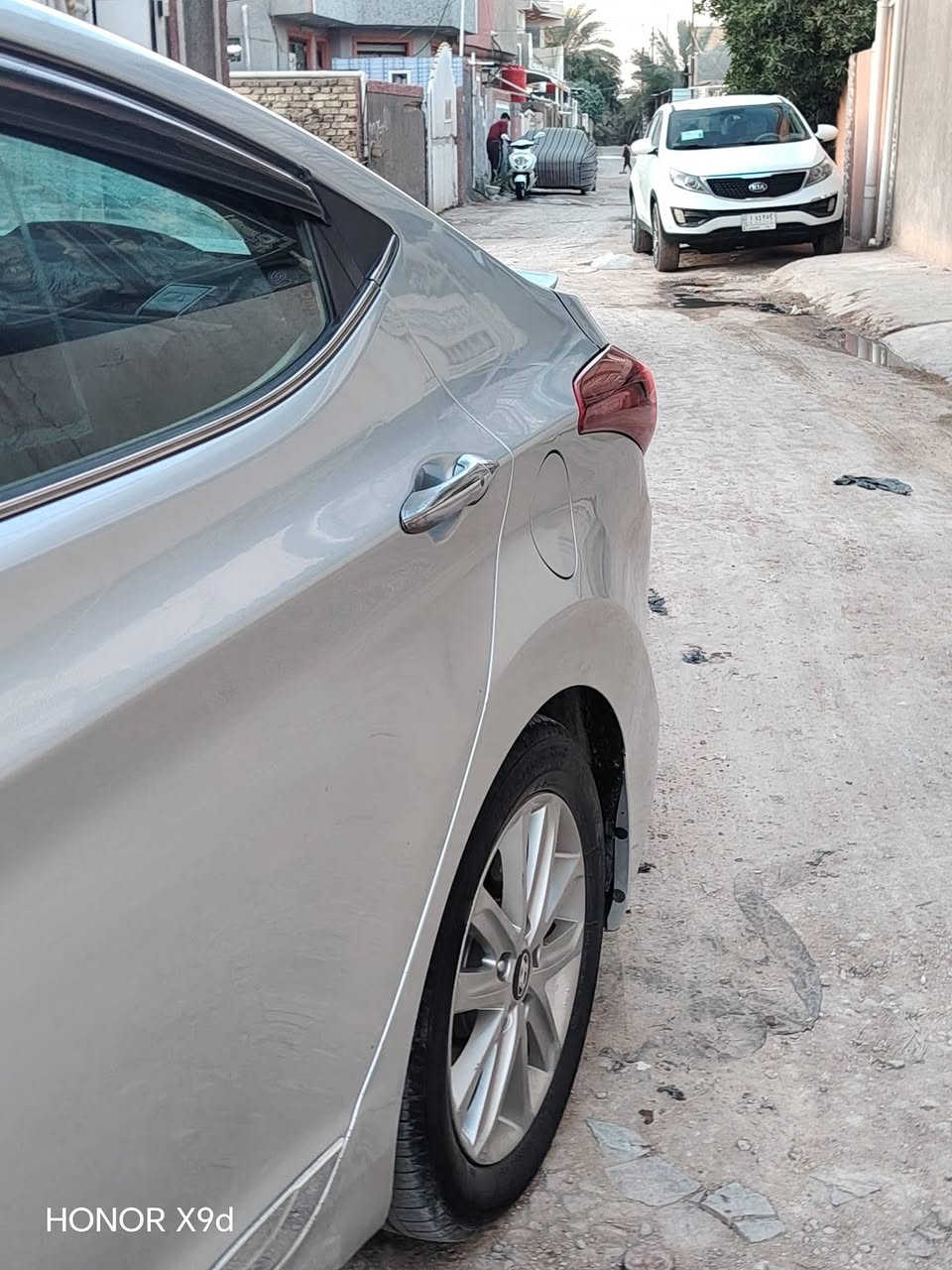 سلام عليكم النترا فول مواصفات البيع موديل 15وارد أمريكي حادثه فقط جاملغ أمامي والبنيد صبغ فقط بدون دواخل كير مكينه حداديه تخم تاير كله جديد مكينه 1800دوش مامفتوحه ماشيه 130رقم بغداد مكان بابل مركز المدينه السعر 105وبيه مجال قليل رقمي ***********
