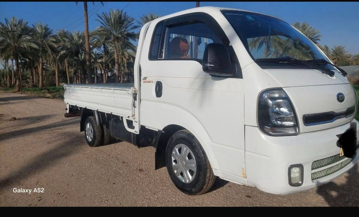 السلام عليكم
كيا حمل 2021 ماشيه 90 رقم بابل كفاله عامه تبريد ثلج 
مكان سياره بابل ورديه خارج 
الاستفسار الاتصال برقم 
***********
