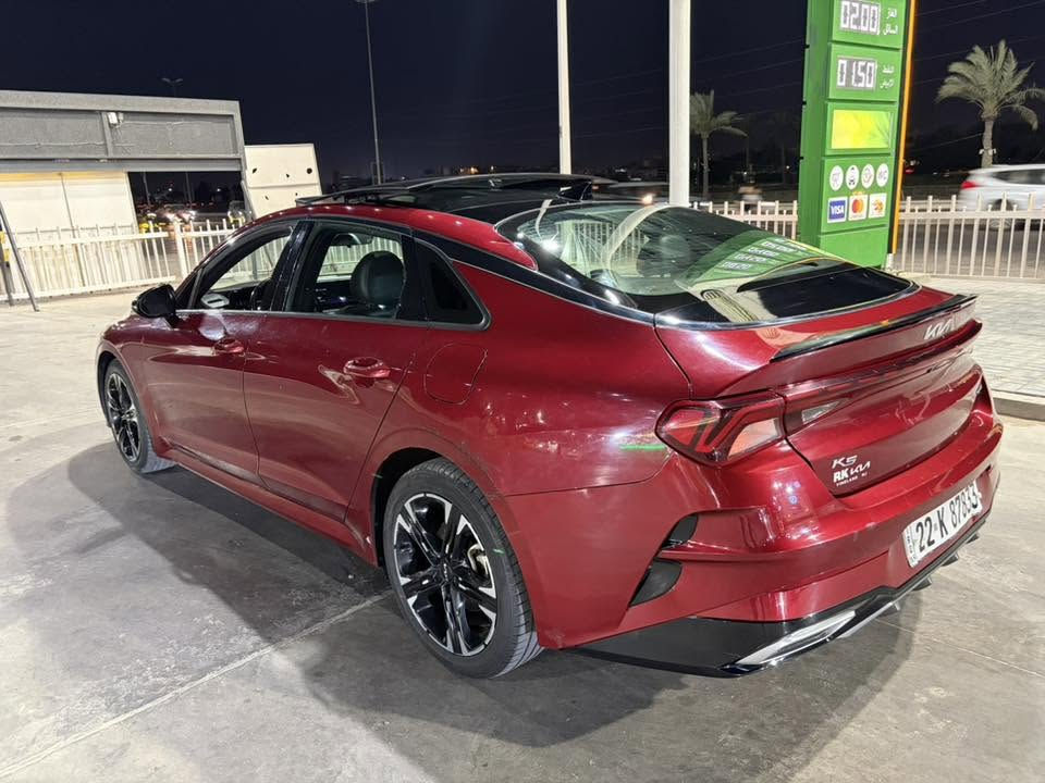 سلام عليكم
K5 gt line 2022 للبيع 

فول مواصفات (بنوراما -بصمه -شاشة كبيره -كشنات جلد-كشن كهربائي -تشغيل عن بعد -تحكم ستيرن -تحديد مسار قياده ذاتيه -رادار امامي جانبي -جنطه كهربائيه ذكيه -ترحيب عند الاقتراب ) 

حادثها من امريكا فقط باب امامي عكس السايق و الجاملغ الخلفي عكس السايق بي بارد وتكحيل 

وهنا اكو شخوط موضحه بالصور 

السياره ماشيه ٧٢ ميل 

السعر :١٤٨ بيها مجال كلش بسيط
للاستفسار :***********

