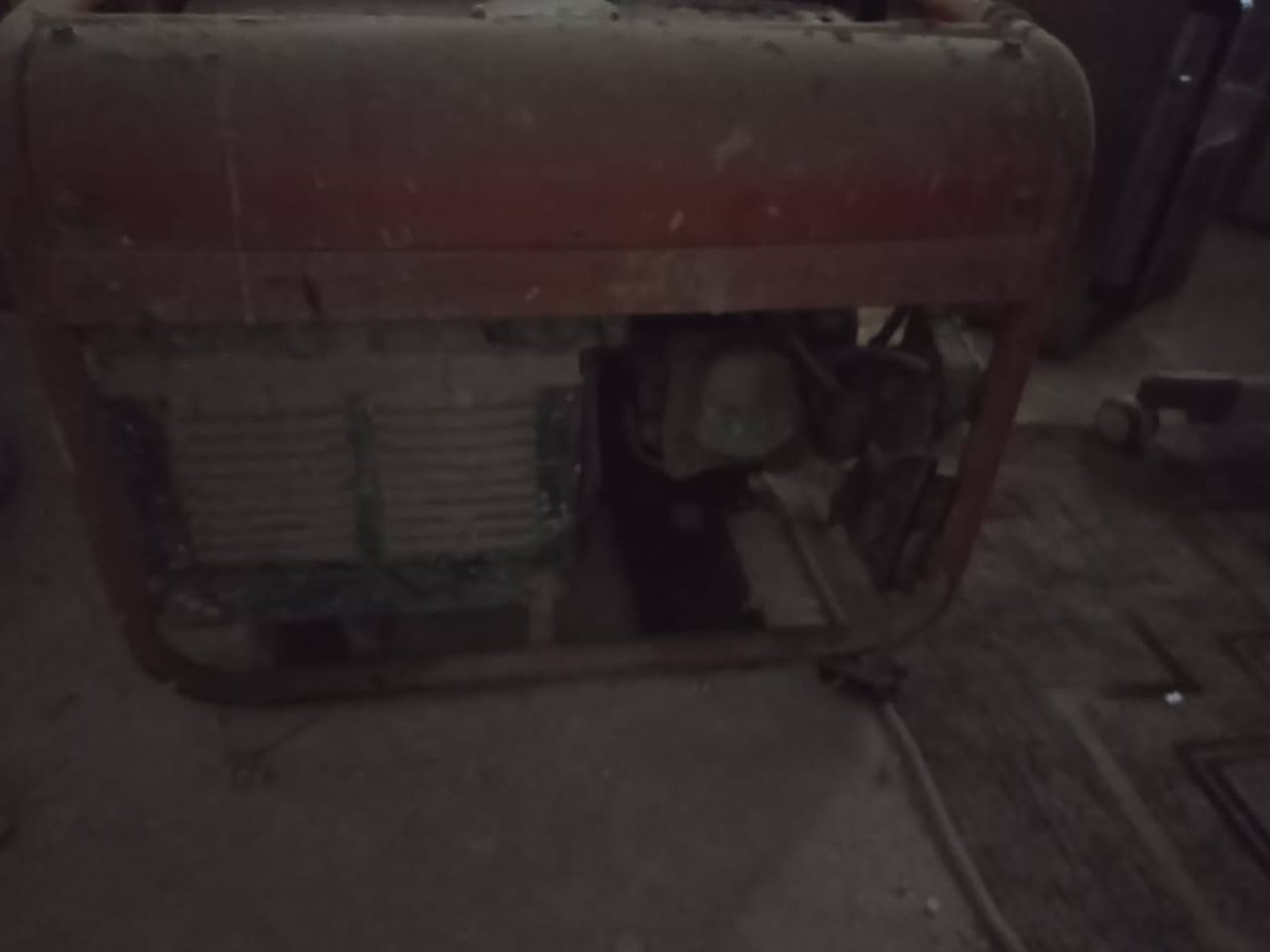 مولدة للبيع السعر 75 تحتاج فقط إدامة 
مروحه سقفيه شغاله السعر 20


**إذا كنت صاحب هذا الإعلان وتريد حذفه لأي سبب، رجاءا أرسل رسالة إلى الدعم الفني**