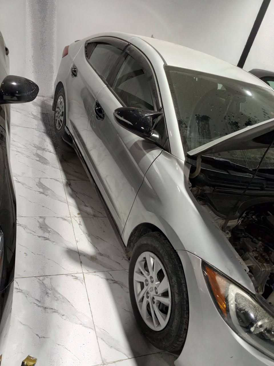 السلام عليكم النترا 2018  سياره جاهزه مكينه معمر رايمن قبل شهر حادثها بچم موجود صوره للسونار عنون موصل الايسر لل استفسار اكثر اتصل على صاحبها 
‏‪***********‬‏
‏‪***********‬‏
السعر 118 بيها مجال
