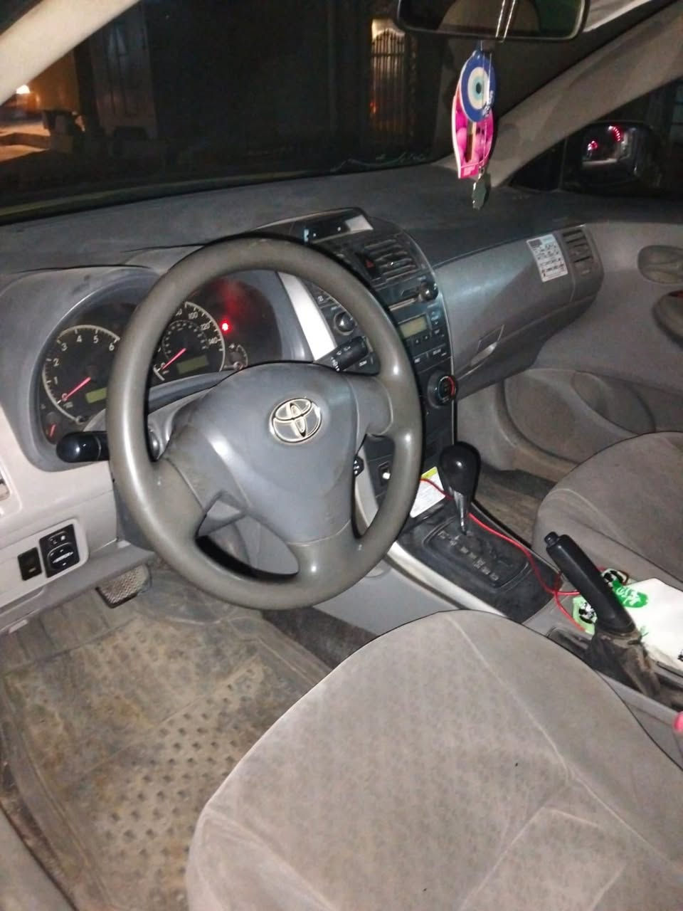 السلام وعليكم كورلا البيع وارد امريكي بدون دواخل السيارة بيهه محرك جديد1800 بسمي تحويل ثاني يوم 
مكان بغداد السعر 93ورقه وبيهه مجال الشراي 
***********
