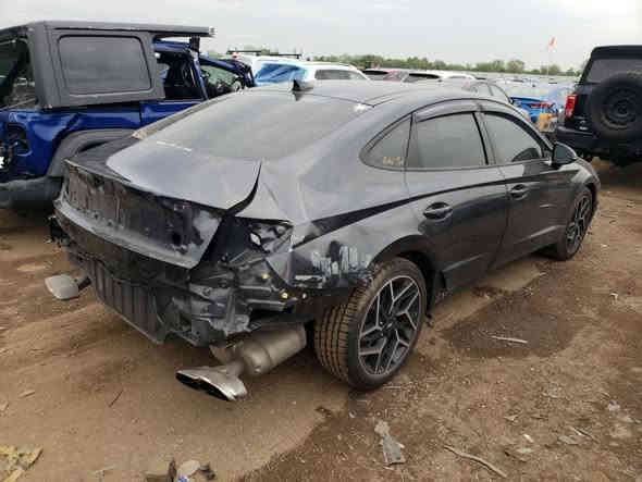 سوناتا  مديل Nli2021🔥
مكينة 2.5توربو طيااررر
حادثها  شبر الجاملغ الخلفي
 
مواصفات راح اذكرهن ولو ميحتاج لين هيه فول الفول 
بانوراما ع طول السقف 
بصمة دخول ذكي 
انارة داخليه محيطيه 
شاشة 
تحكم ستيرن 
رادار امامي معا تحديد مسافة سيارة كدامك 
رادار خلفي 
رادار جانبي 
اوتو ستوب خلفي 
اوتو ستوب امامي 
شفتات ستيرن 🚀
كشنات جلد وكنتاره
كشنات كهرباء وفول ايرباك 
كشنات تدفئه 
شحن لاسلكي 
سماعات BOSE 
نظام خروج عن المسار 
نظام قيادة ذاتيه 
تبريد منفصل قطعتين خلفي وامامي 
جامات اوتو 
نظام اوتو هولد مال ازدحامات 
هندبريك بصمة 
انظمة قياده سبورت ونورمات وكمفورت  وايكو وسبورت بلص 
كاربلي يدعم كافة الانظمة الهاتف 
دبل كزوز 
كامرة خلفية دوارة
كشنات مختمة شعار N 
كشنات ودشبول وبيبان لون سموك جلد وكنتارة 
ويلكب حجم 19انج N
بجم زنون 
لايتات اوتو 
نقط عمياء 
مراية داخليه تعتيم تلقائي 
شاشة تبريد تحكم كله 
لمس السعر 190 وبيها مجال 
رقم اربيل باسمي تحويل مباشر مكانها بغداد +بابل 
الاتصال ***********
