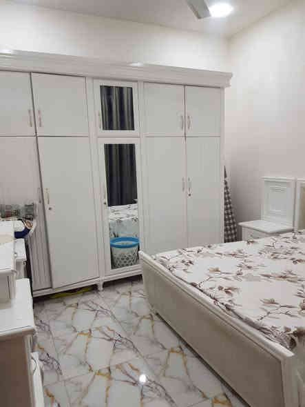 بيت زراعي للبيع بناء حديث طابوق كونكريت مسلح 
مساحة البيت ١٢٠ متر  في حي الرسول قرب السايلو
السعر ٩٠
الرقم ***********

ملاحظة (بدون اثاث البيت فارغ حاليا)
