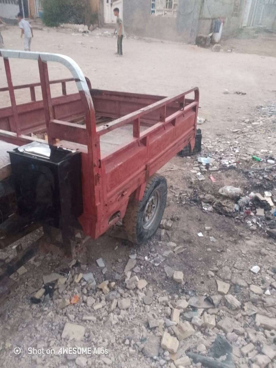ستوته دايوان للبيع كلك مكفوله من سرقه سعر 700وبيهه مجال قليل حي العباس الشراي يراسل عل واتساب ***********
