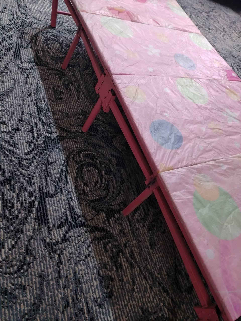 جربايه تتطبق سفري يحتاجلها لحيم من جهه وحده فقط السعر 75 للتواصل واتساب مراسله فقط ***********
