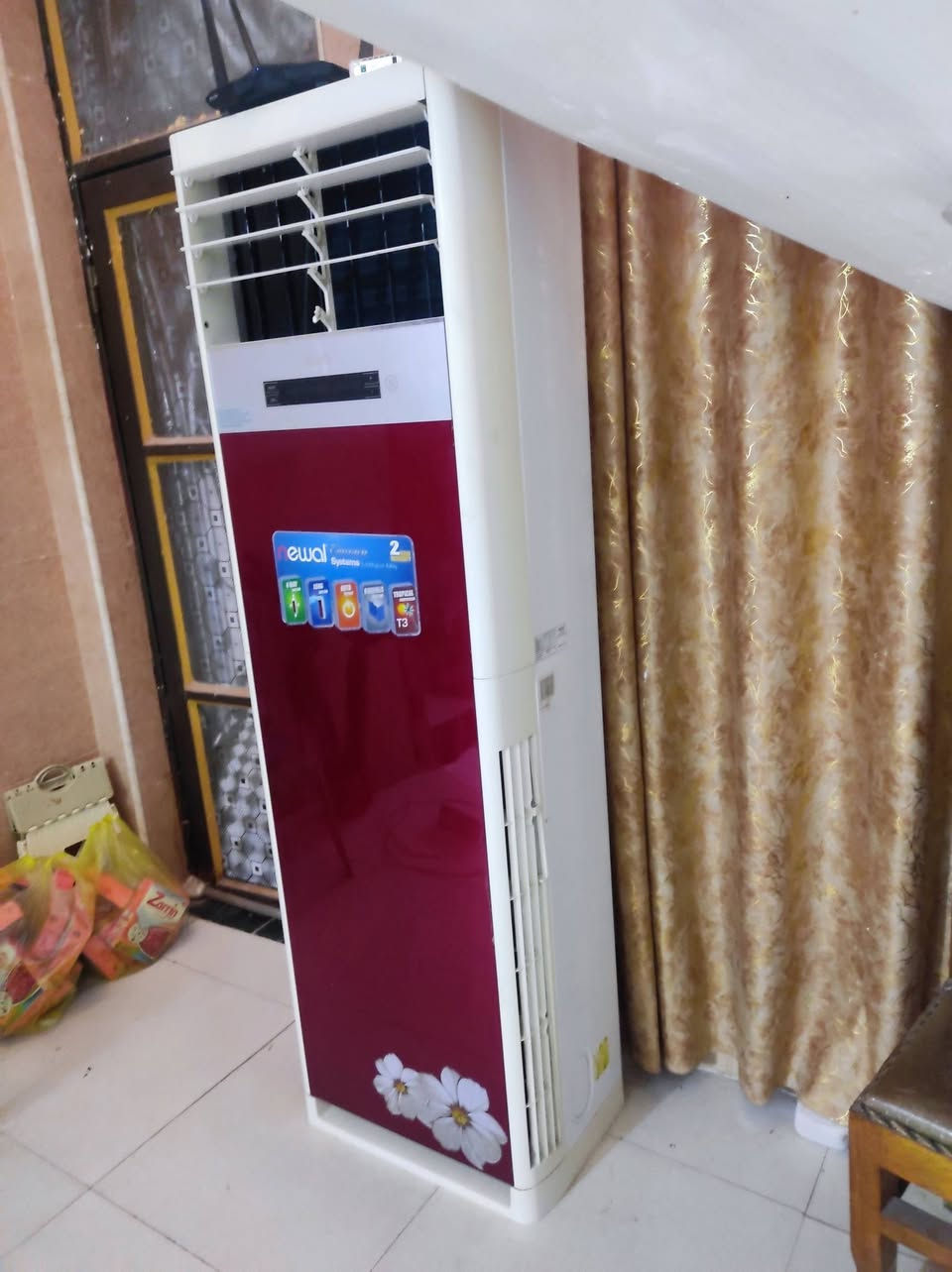 سبلت كنتوري نوعيةايوال 3طن صحراوي  يتحمل دراجات الحراره القويه بالصيف اقتصادي للكهرباء تدفى وتبريد ثلج شرط ماداخل تصليح نهاىي بلاد الشركه سعر 750الف الاتصال *********** بابل المركز
