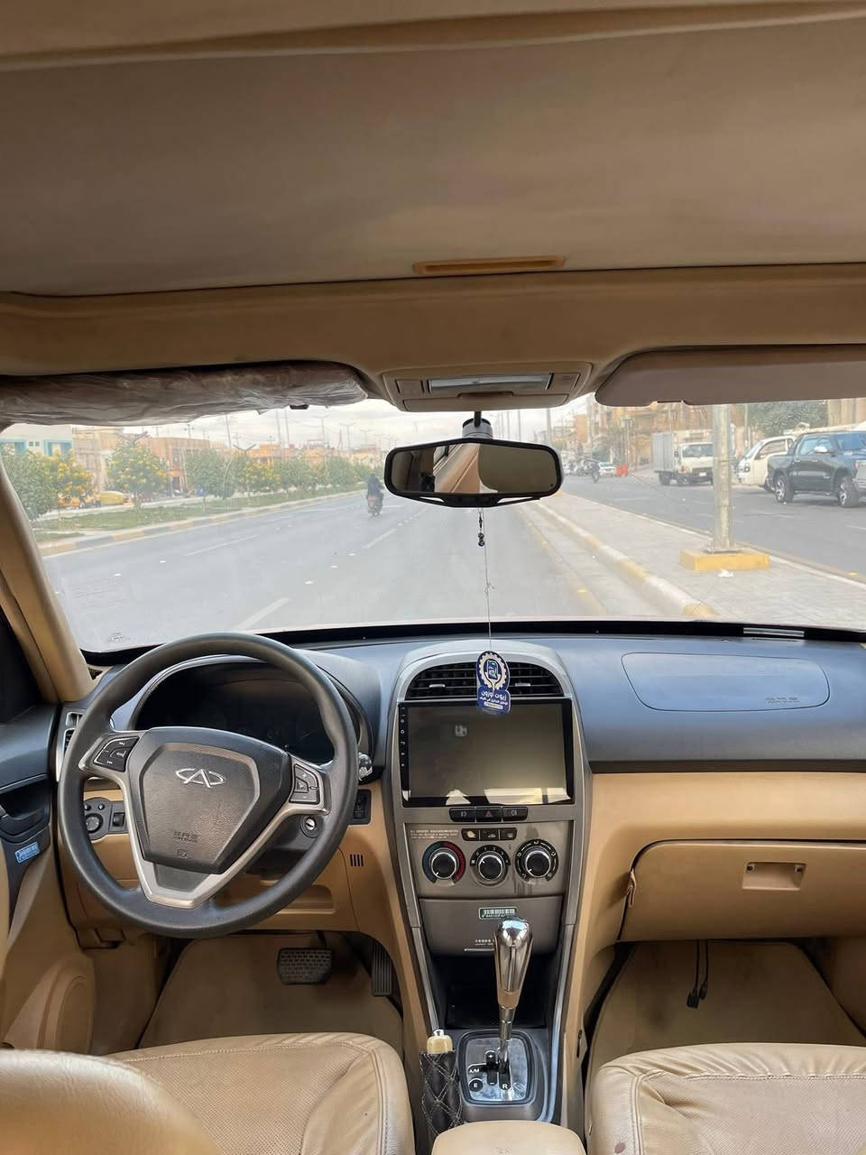 سلام عليكم شيري تيكو 2013 رقم بابل بأسمي مكانه كربلاء
مكينه جديده مال حاويه حداديه جديده 

منظومه كير جديده كهربائيات كله شغاله باتري جديد تبريد ثلج اي نقص مابيه السياره مسويله ادامه كامله بيه تلكيط خياسات وبنيد صبغ بسب جراد *********** 

***********

السعر 60 وبيه مجال
