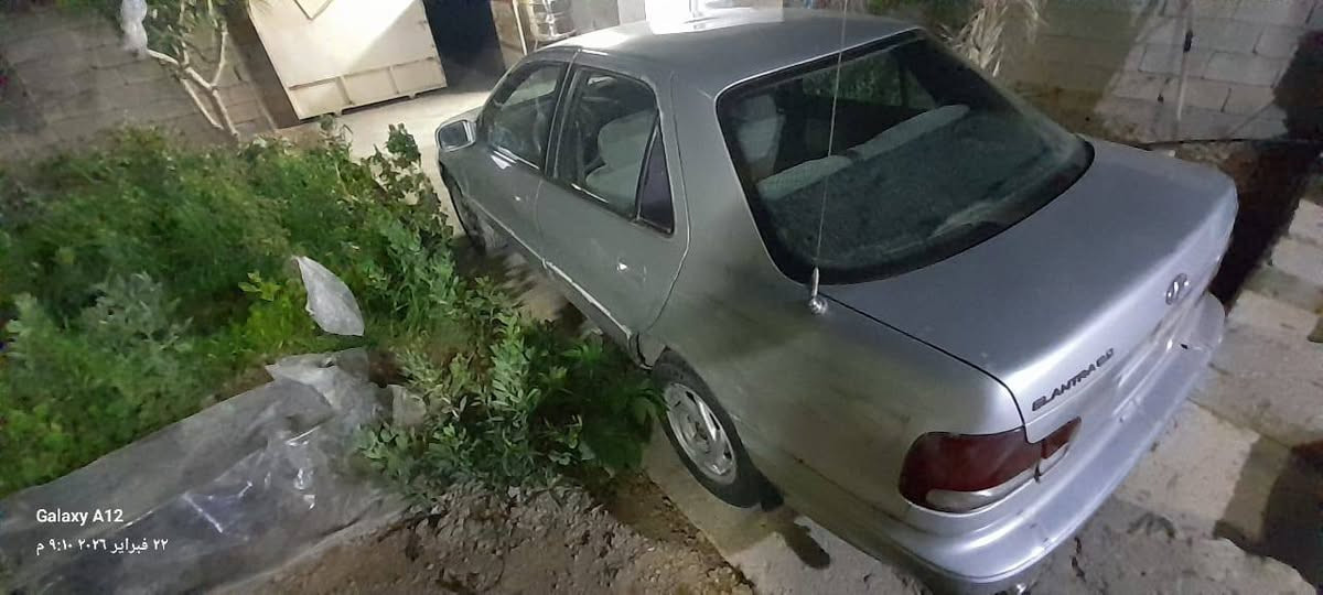 سلام عليكم سياره للبيع النترا موديل 1994رقم بغداد باسمي سياره اوتوماتيك السعر 27وبيهه مجال الاتصال على الرقم ***********او ***********
