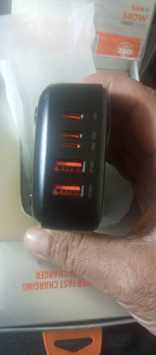 سلام عليكم شاحنتين مثل ما واضح بالصورالسعر35 الف مع توصيل


**إذا كنت صاحب هذا الإعلان وتريد حذفه لأي سبب، رجاءا أرسل رسالة إلى الدعم الفني**