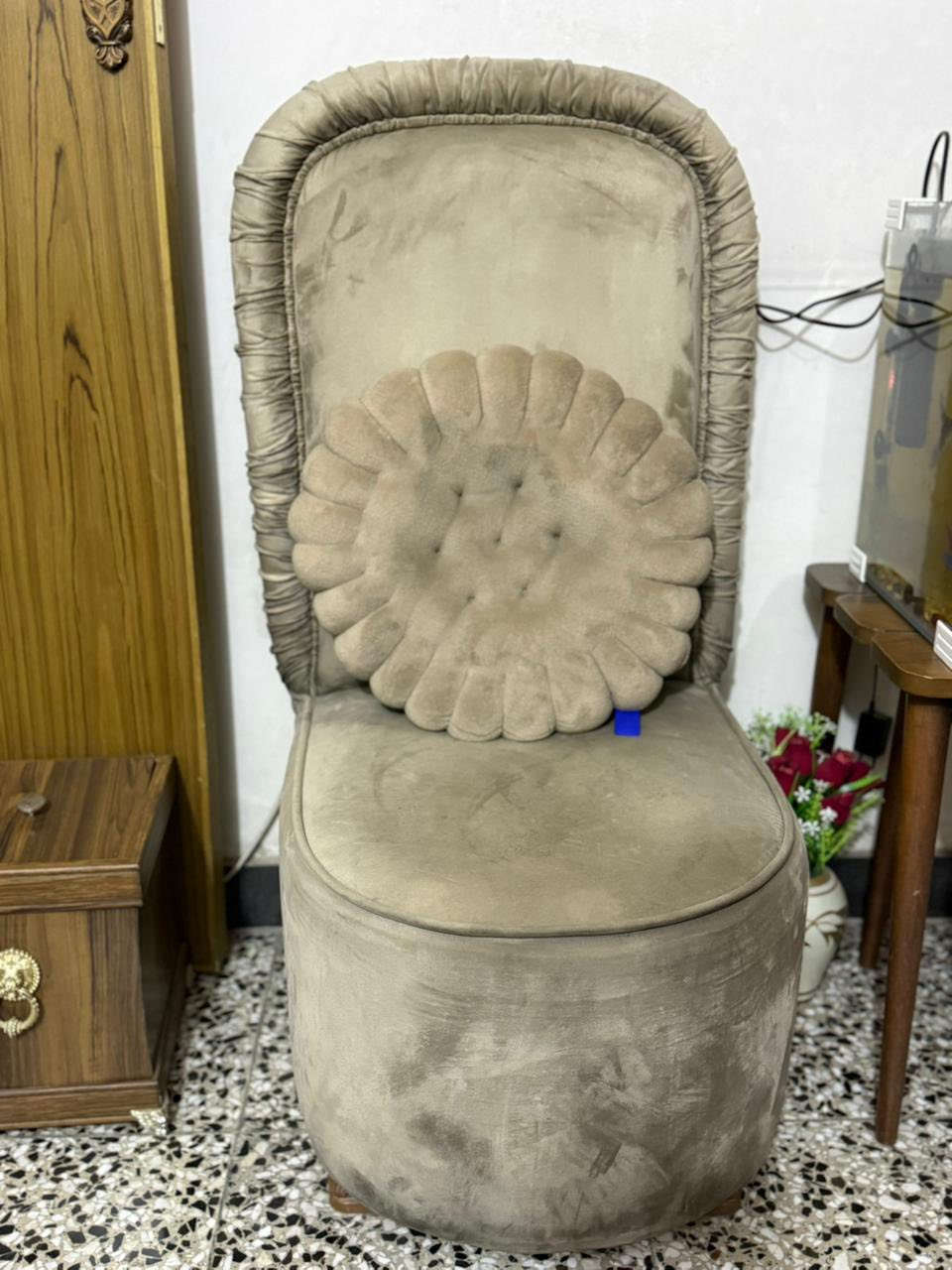 مرحبا تخم ٧ مقاعد للبيع نظيف وياه طبله وسطي ب٢٠٠


**إذا كنت صاحب هذا الإعلان وتريد حذفه لأي سبب، رجاءا أرسل رسالة إلى الدعم الفني**