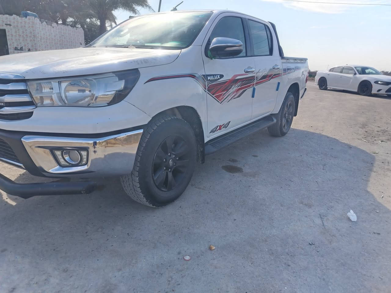 سلام عليكم
هايلوكس فرويل كويتي ساير 

فول مواصفات عده البصمه 
سياره عليه ادامه كامله 

قطعتين تبريد 

حداديه تخم تاير 

سياره جديده تبريد ثلج 

رقم بابل نكليزي 

***********
