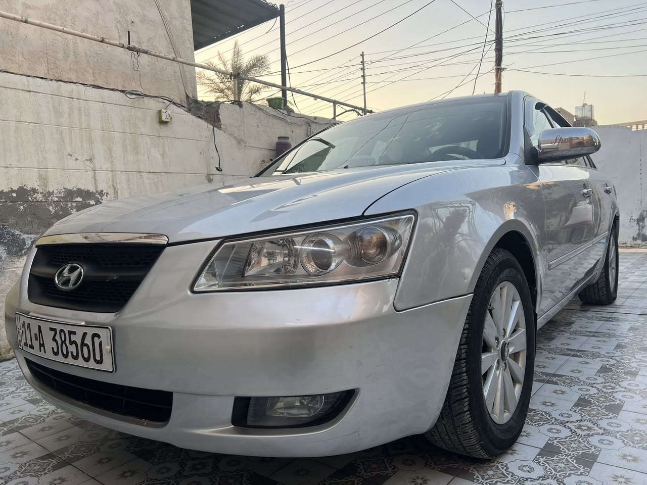 السلام عليكم 
سوناتا 2008  رقم بغداد بسمي نظيفة وجاهزة ( سياره بيت استخدام شخصي فقط ) 
4سلندر 
تدفئه تبريد 
تايرات جدد  
ضرر مريكا جاملغ الخلفي صبغ فقط بدون أرباك  
صبغ بنيد أثر جراد فقط
 
السعر 112 وبيها مجال
 
العنوان / ديالى - بعقوبة -الحديد
رقم ***********.    ***********
