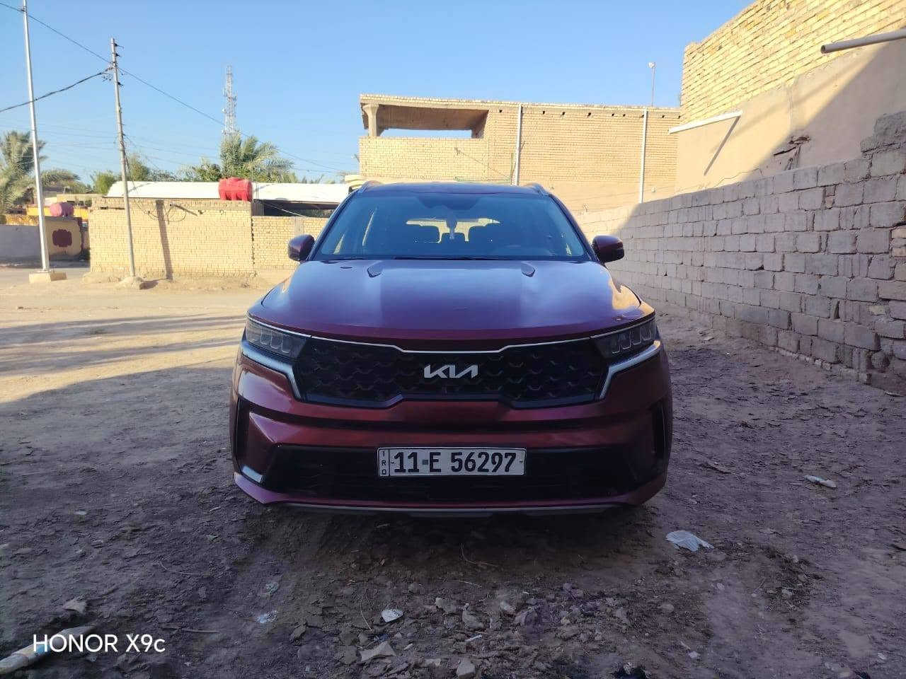 السلام عليكم كيا سورنتو رقم بغداد دولي هزه جديده بسمنه موديل 2023 امريكي سبعه راكب اربعه سلندر حساسات كاميرا شاشه تحكمات تحكمات ستيرن اربع انظمه قياده مكينه كير جدد تخم تاير جديد حداديه جديده تبريد ثلج كهربائيات كلها شغل سياره ما بيها نقص سياره بيها تجيه ومصبوغه عام السعر 160  المكان القاسم ع ناحيه الطليعه رقم الهاتف ***********
