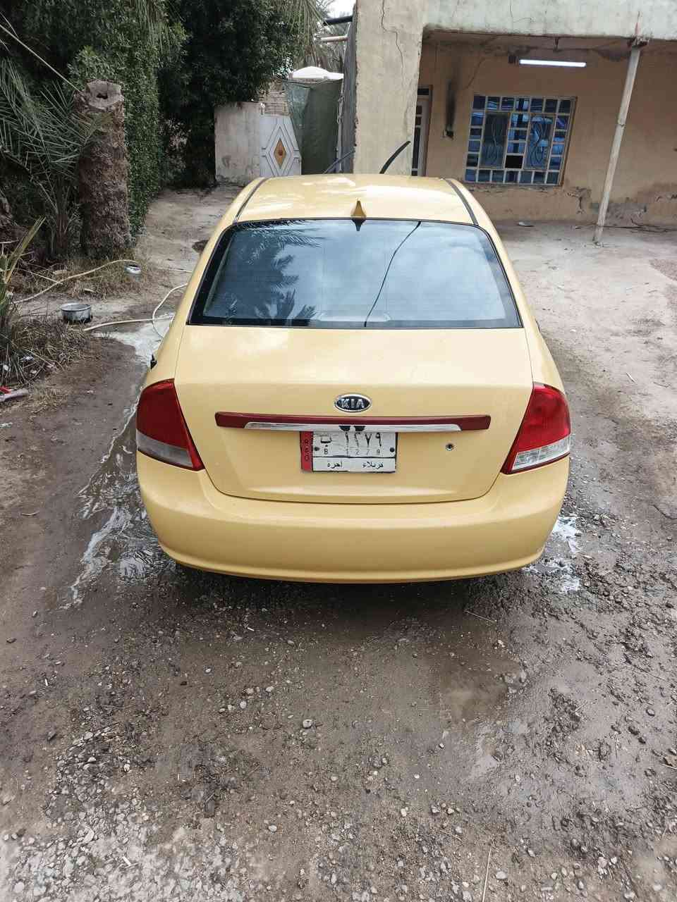 السلا عليكم سبكترا للبيع مديل 2009
سنويه ماساقطه مصفره هئيه ومرور مداور ثاني يوم 

مكينه وكير وتخم تاير وكهربائيات كله جدد 

حداديه اماميه جديده الخلفيه بيه بس شموع 

وارد امريكي حادثه بس بنيد مبدل
 بدون دواخل والباقي ليبل واحد

 مكاني كربلاء طويريج السعر78وبيه مجال

*********** بي واتساب
