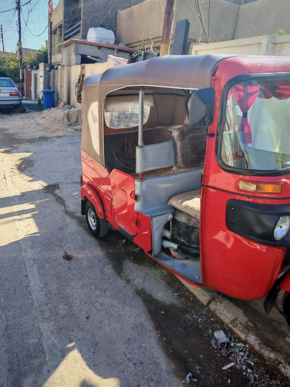 سلام عليكم
اخوان تكتك موديل 2022 شهر 11           

***********

مابيها اي نقوصات خير من الله 

السعر 9 مليون وبيها مجال بصيط حگ الجيه 

العنوان بغداد المعالف قرب حسينيه شهداء الطف 

ممتواجد عالفيس هاذ رقمي واتساب واتصال 

***********
