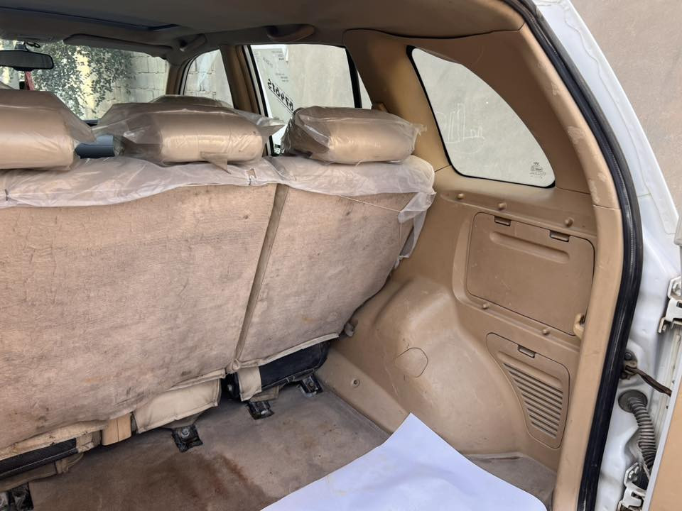 سلام عليكم 
تيكو 2013 رقم بغداد بأسمي هزة جديدة 
بيها فقط الجاملغ الامامي صبغ بدون دواخل
جاهزة من مكينة كير حدادية تدفئة تبريد 
داخل السيارة جديد تدفئة بالكشنات فتحة سقف شاشات اندرويد تحكم بالمري تحكم ستيرن نظام ايرباك 
السعر 58 
للاستفسار ***********
