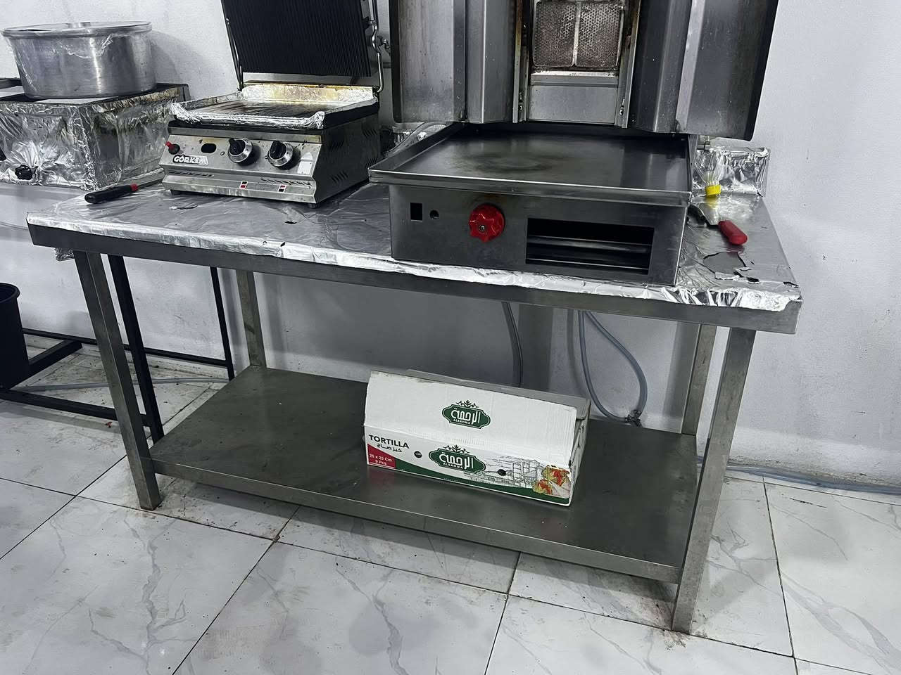 ئەشیای کاملی مەتعەم هەمو پیکەوە ئەفرۆشرێ 
هەولێر.بەردەرەش


**إذا كنت صاحب هذا الإعلان وتريد حذفه لأي سبب، رجاءا أرسل رسالة إلى الدعم الفني**