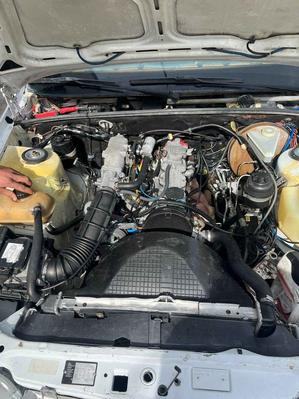 اسلام اعليكم سياره اوميكه البيع اتماتيك بلشرط لا كصه  بلشرط محرك كير شاصي مشروع وطني دفتر  بانزين بيه تحويل ثاني يوم استفسار عل رقم ***********
